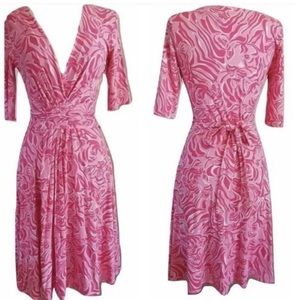Figure flattering Lilly Pulitzer dress
